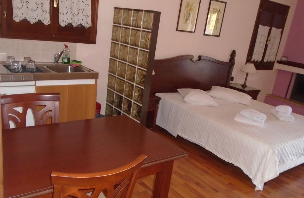 Hotel Aglaida Apartments Цагкарада Екстер'єр фото